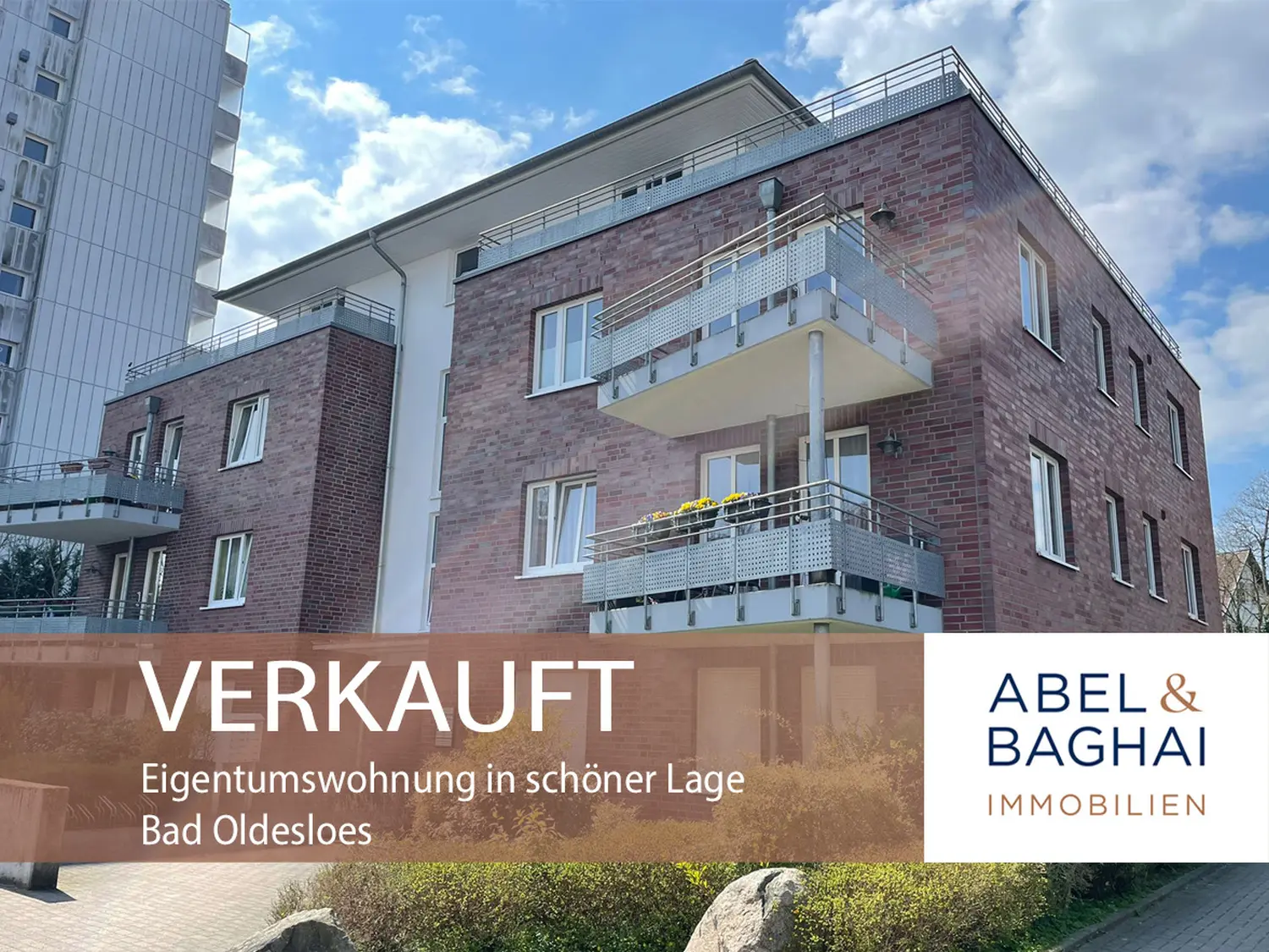 Abel&Baghai Immobilier - Plakat zum Verkauf einer Wohnung