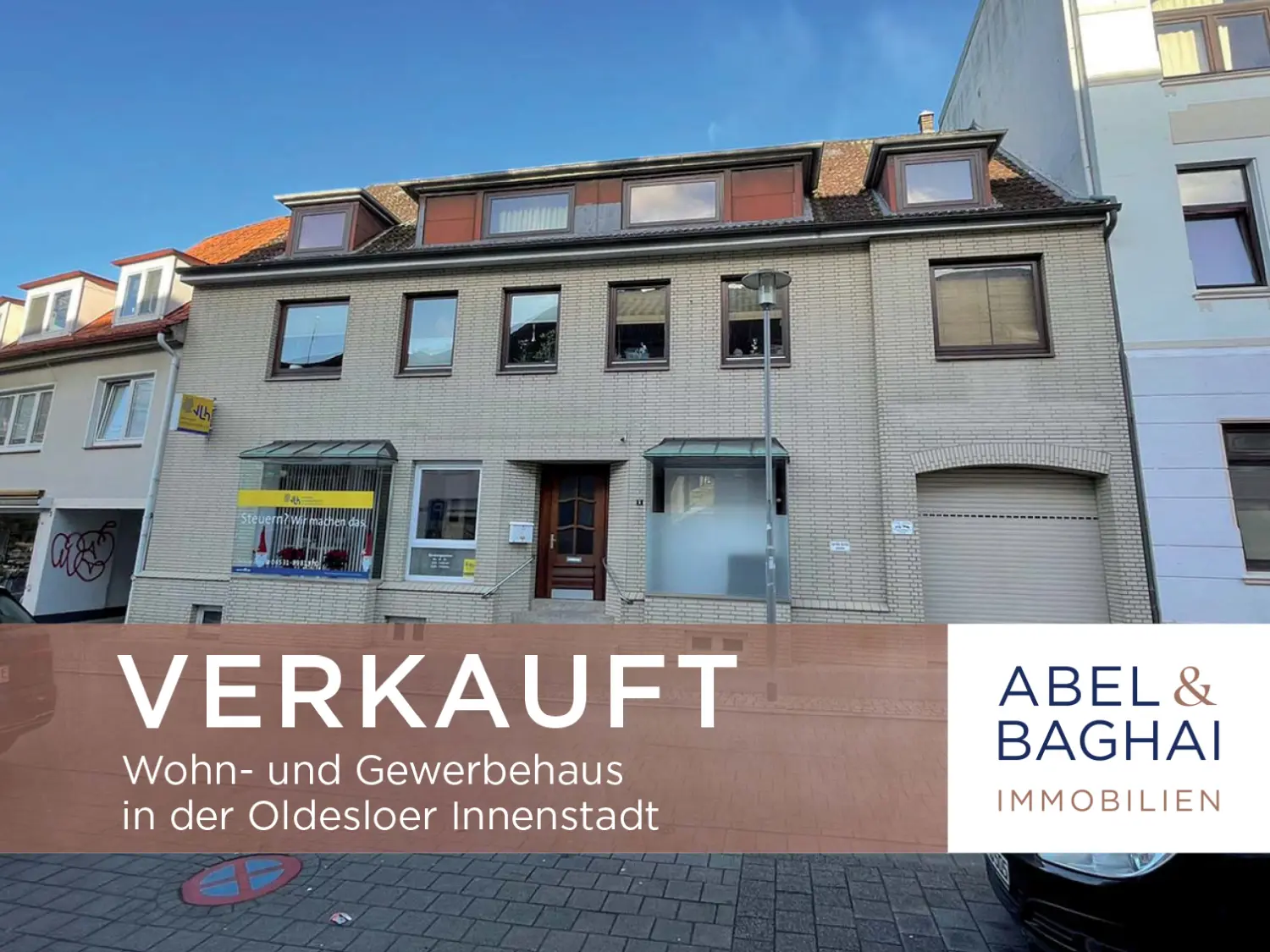 Abel&Baghai Immobilier - Plakat zum Verkauf einer Wohnung